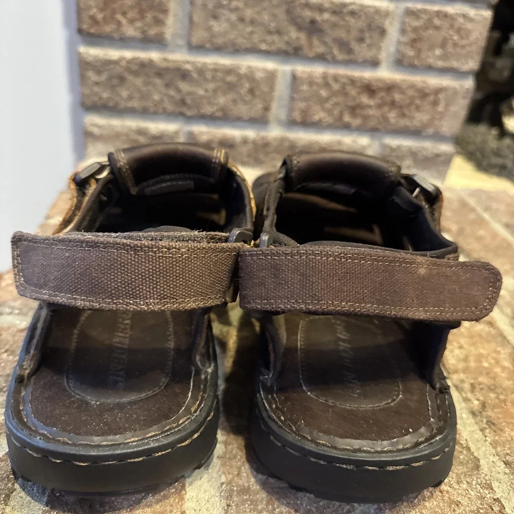 Skechers fisherman sandals